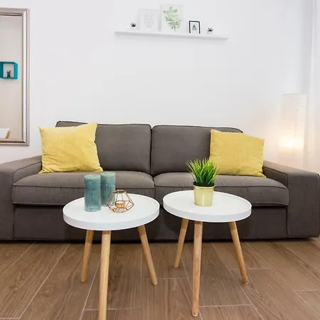 Urban Apartament *