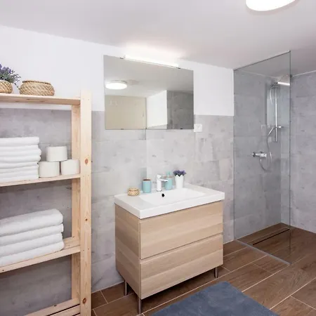 Urban Apartament *